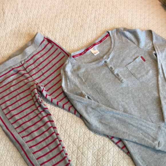 Calvin Klein Pajamas / 3 different colors - Picture 1 of 8